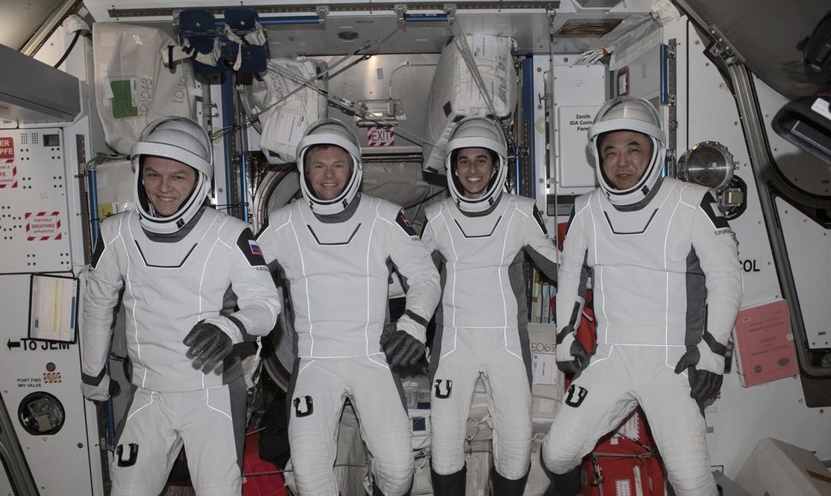 Astronauts from four countries return to Earth after spending six months in orbit