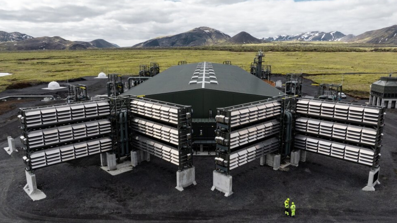 The world's largest CO₂ capture plant opens in Iceland