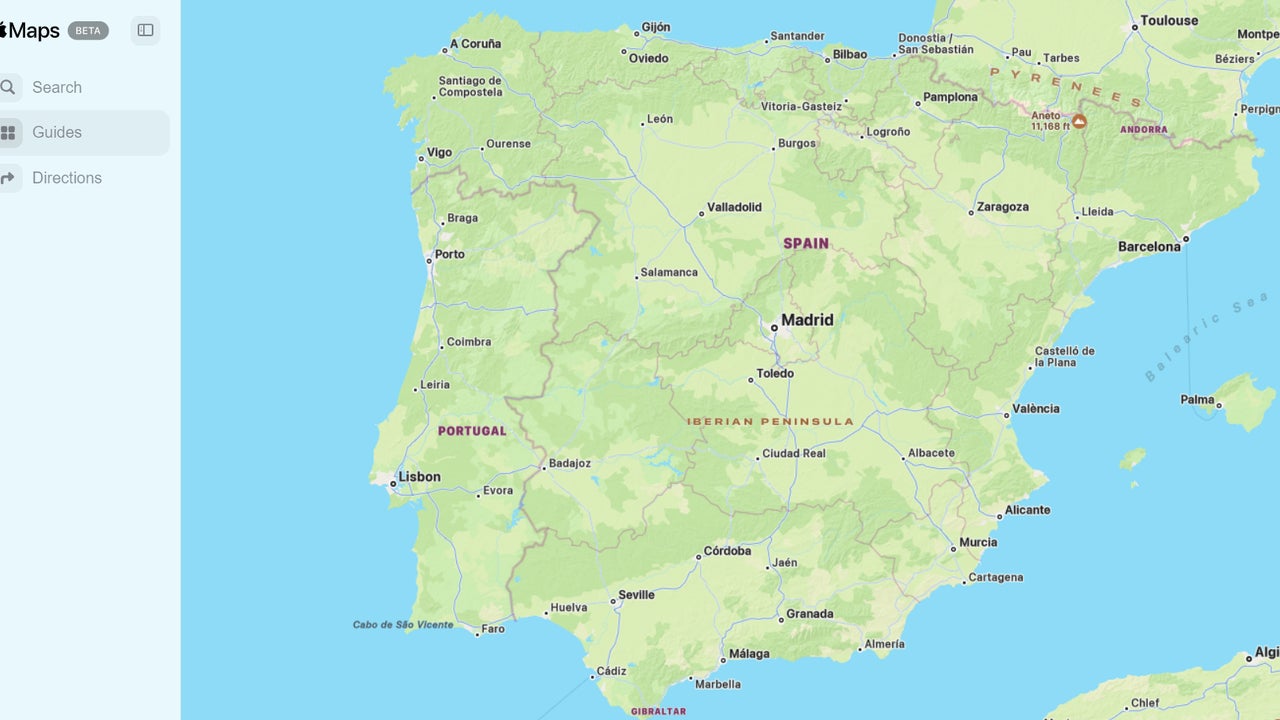 Apple Maps finally arrives on the web