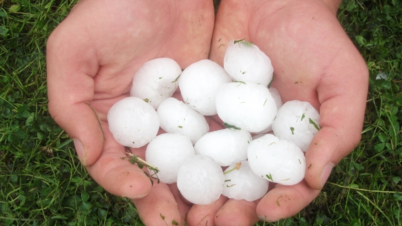 AEMET warns of the arrival of an Atlantic front with hail storms in these regions