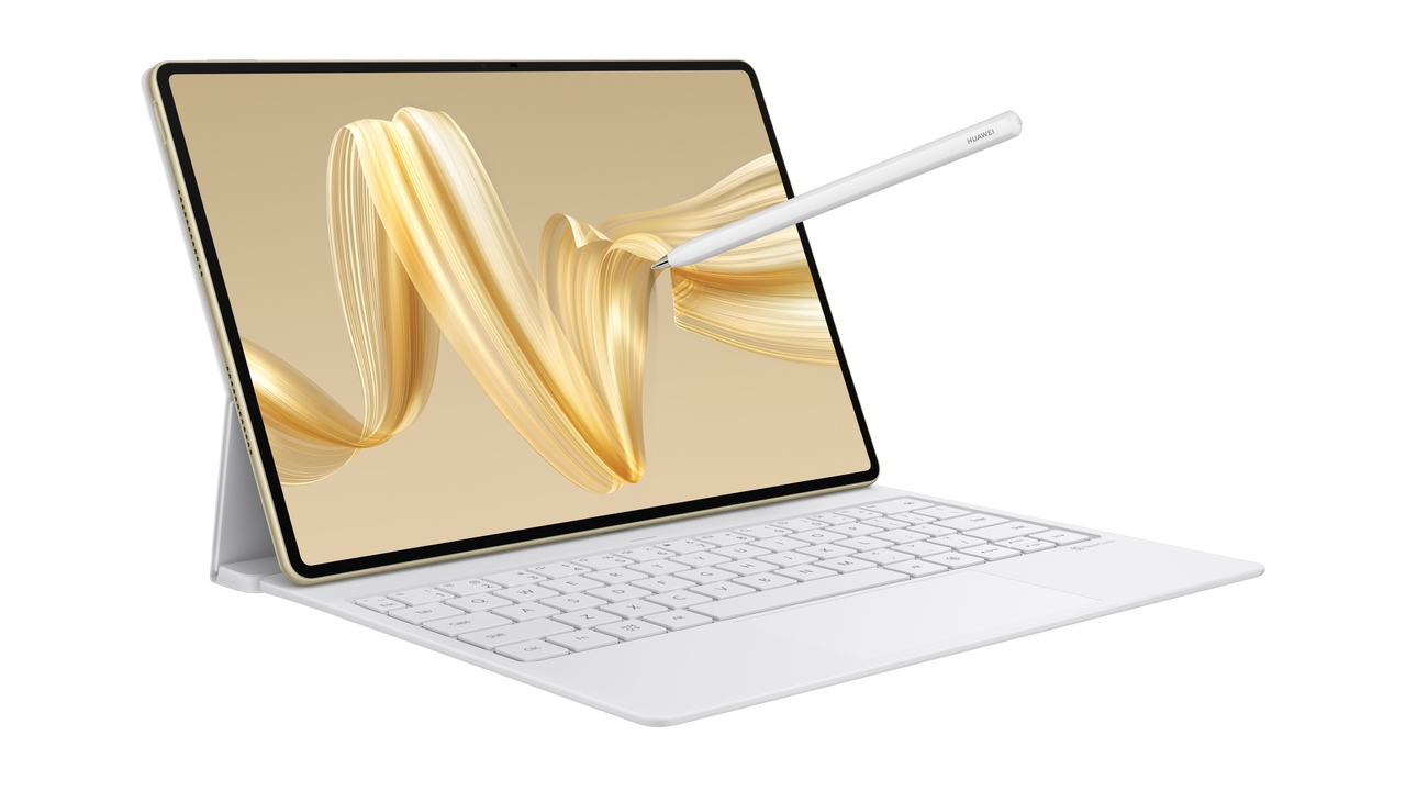 This is the tablet with the pen that doesn't need to touch the screen to create content