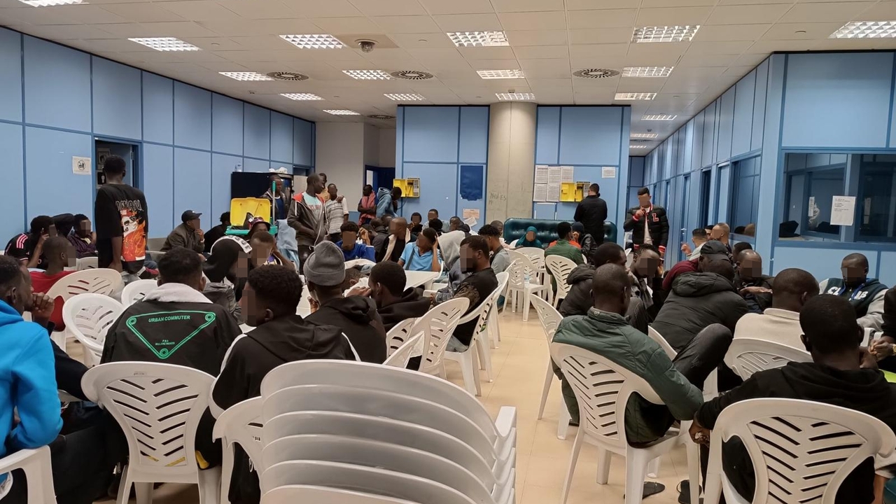 What happens if your asylum application is denied in Spain?: 100,137 applications in seven months