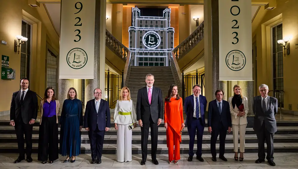The Kings, José Creuheras and other authorities in the commemoration of the hundred years of the House of the Book