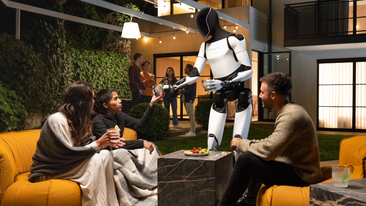Tesla presents its robot of the future: Optimus, an android with Star Wars aesthetics