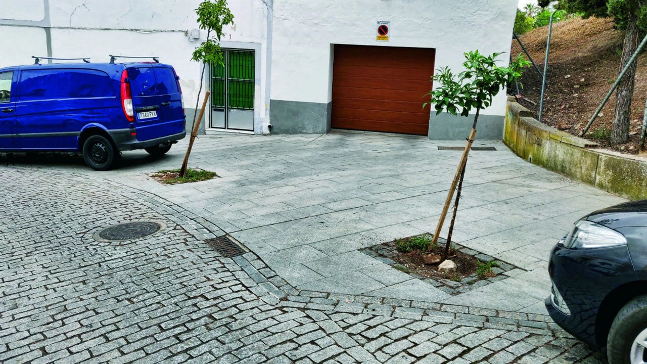 Will municipalities be able to charge for using the sidewalk in front of your garage? This is the decision of the Supreme Court