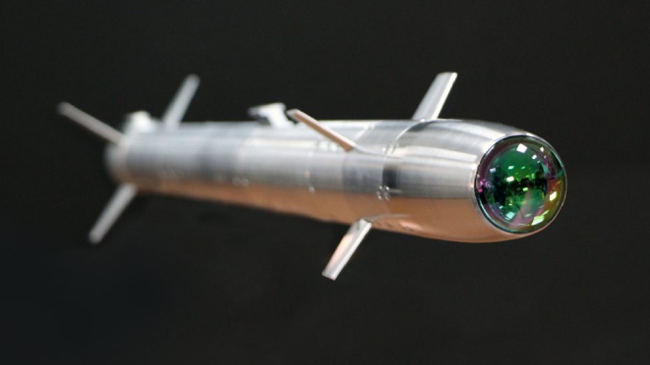 'El Zorro I', the first micromissile developed in Spain to be launched from drones