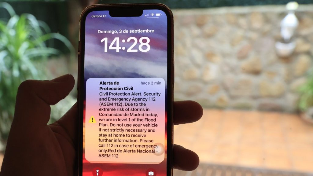 How to activate Civil Protection alerts on your mobile - Odotonline