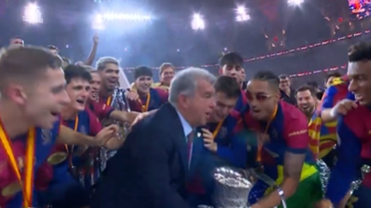 Laporta's show when lifting the Super Cup: "Shame on others!"