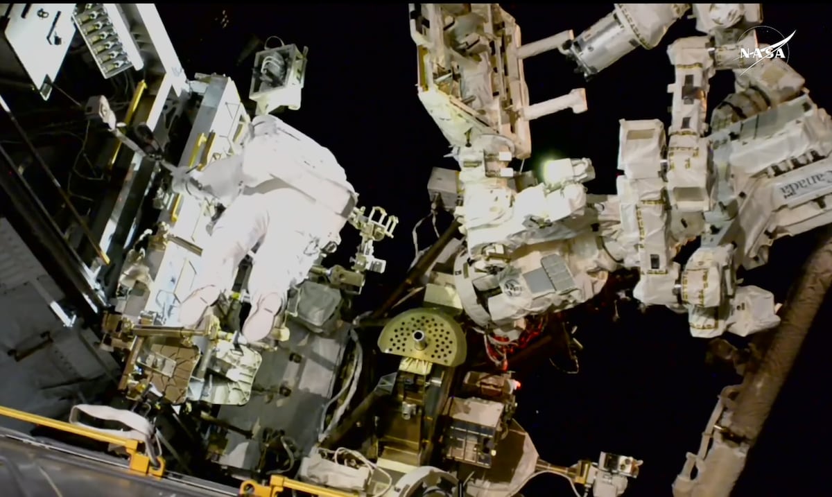 With date the second NASA space walk that will be focused on looking for microbes