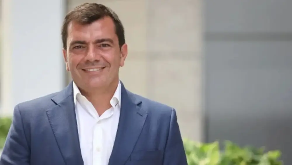 AMP.- The Puertollanense Agustín Escobar, former CEO of Siemens, among those killed in the New York accident