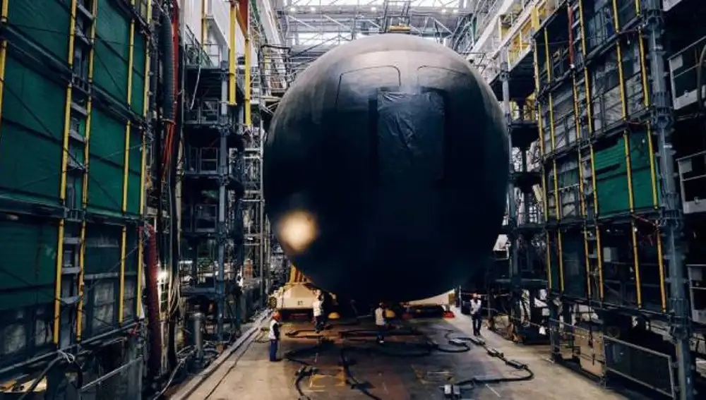 The Grasse submarine during its assembly phase.