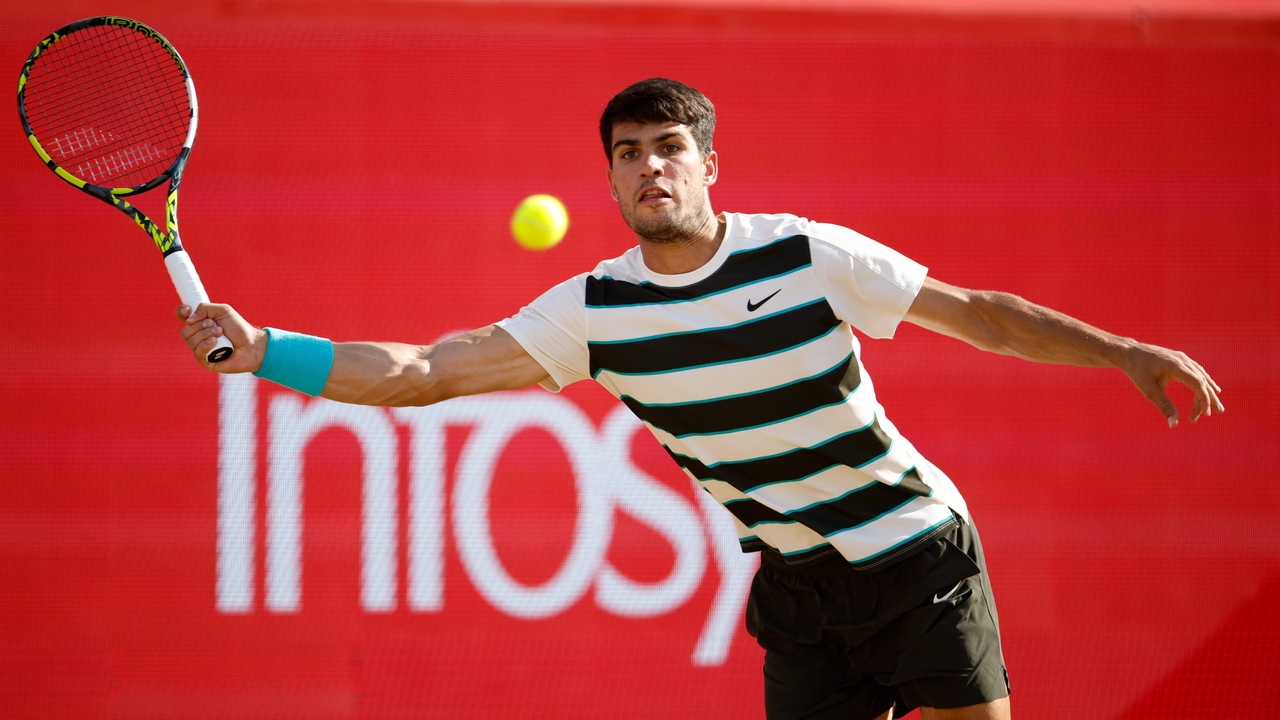 Alcaraz defeats Leheckka, conquest Queen's and arrives launched to Wimbledon