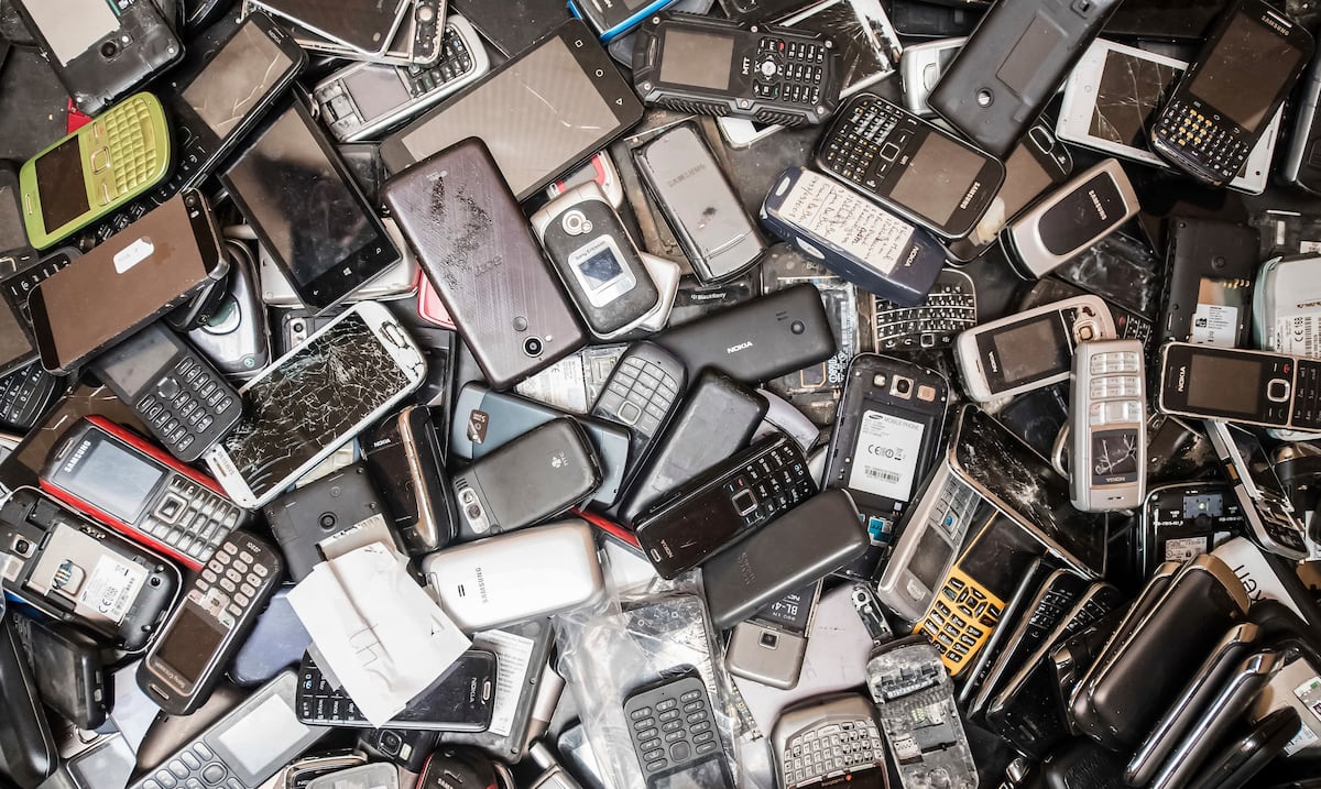 They invite cell phones and other electronic equipment this Saturday in Hatillo