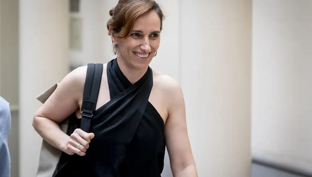 Mónica García claims that adding to the Executive and her policies: 