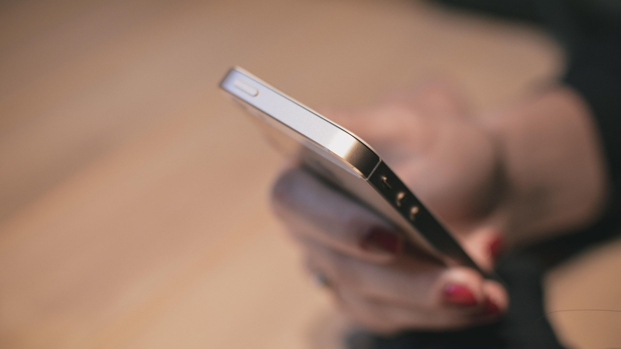 What happens if the ram memory of our phones ends?