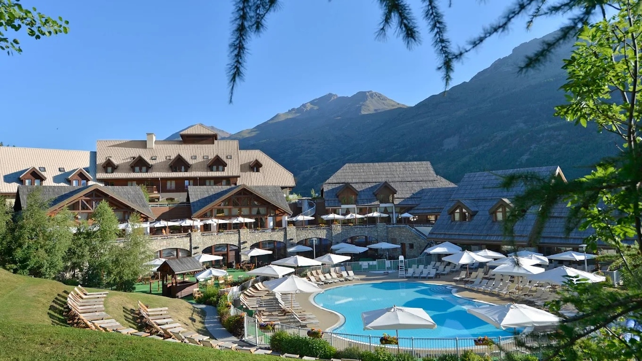 Club Med Serre Chevalier, in the mountains is the luxury tourism of the future