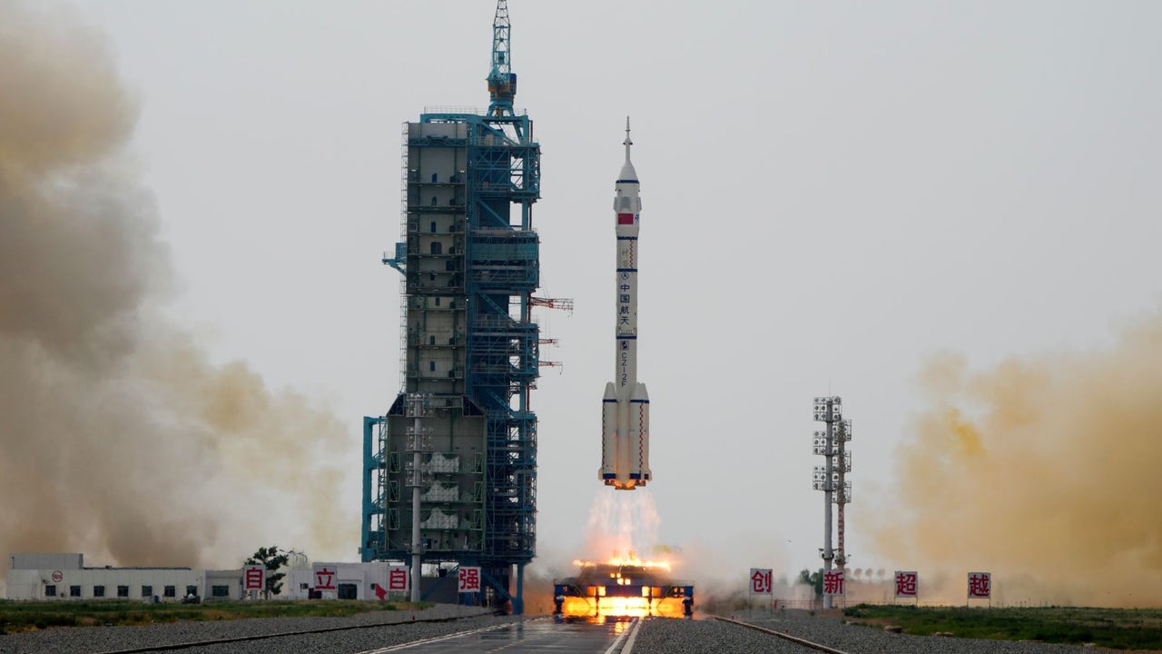 China proves its most powerful rocket for its mission to the moon