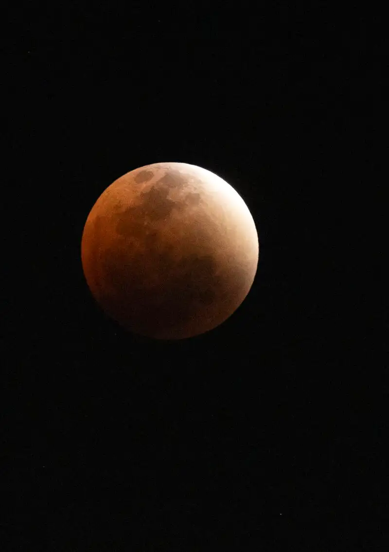 Total lunar eclipse in south Africa