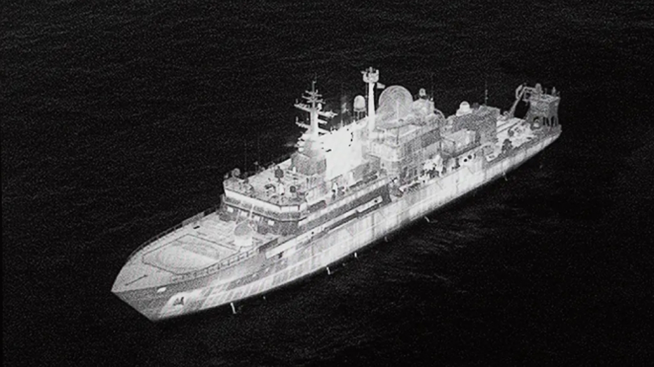 Russian spy ship targets British Air Force pilots with laser near Scotland