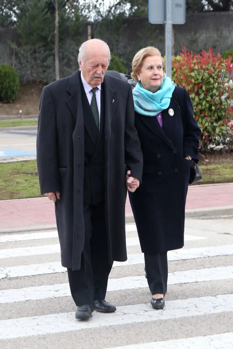 Tejero, with his wife, Carmen Frías, in an image from 2017, during the funeral of Paloma Gómez Borrero in Madrid