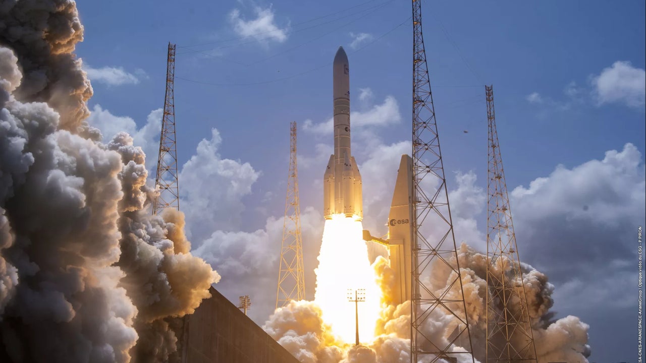 Bezos challenges Musk in satellite race in space