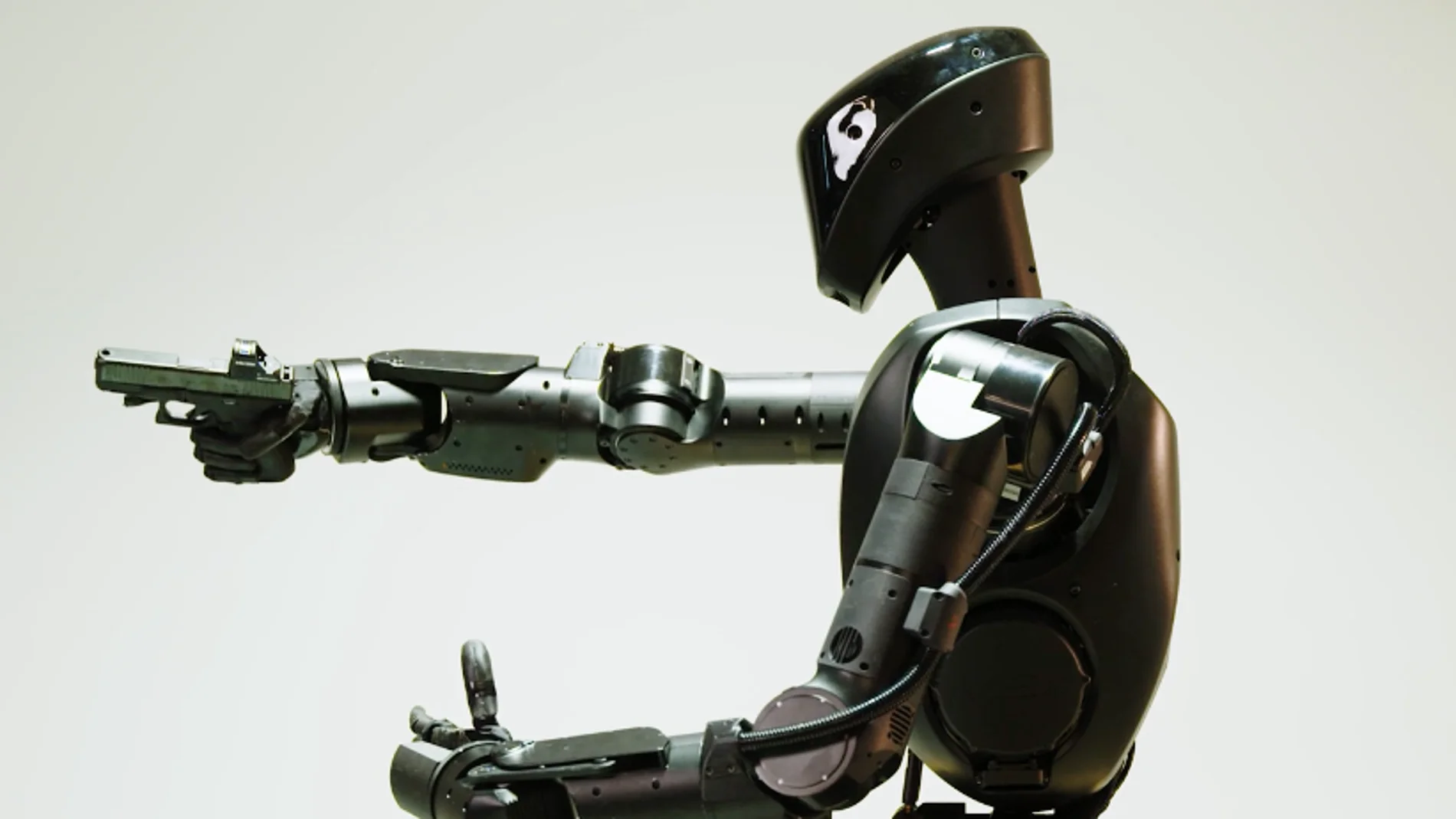 Ukraine tests the first humanoid combat robots on the front