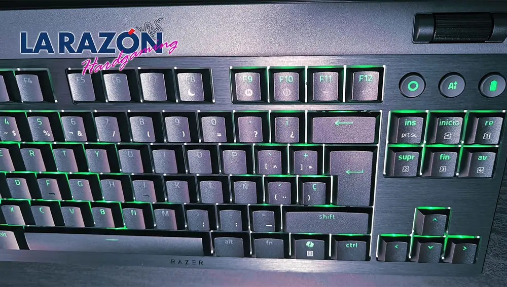 Razer BlackWidow V4 Low-Profile Tenkeyless HyperSpeed
