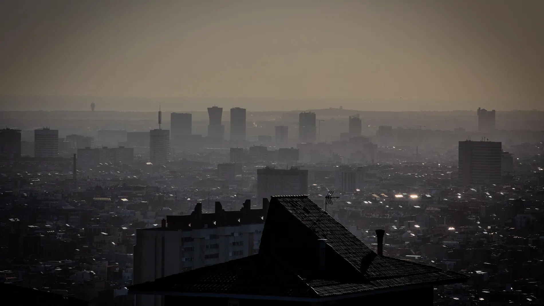 only three countries in Europe breathe clean air, according to a report