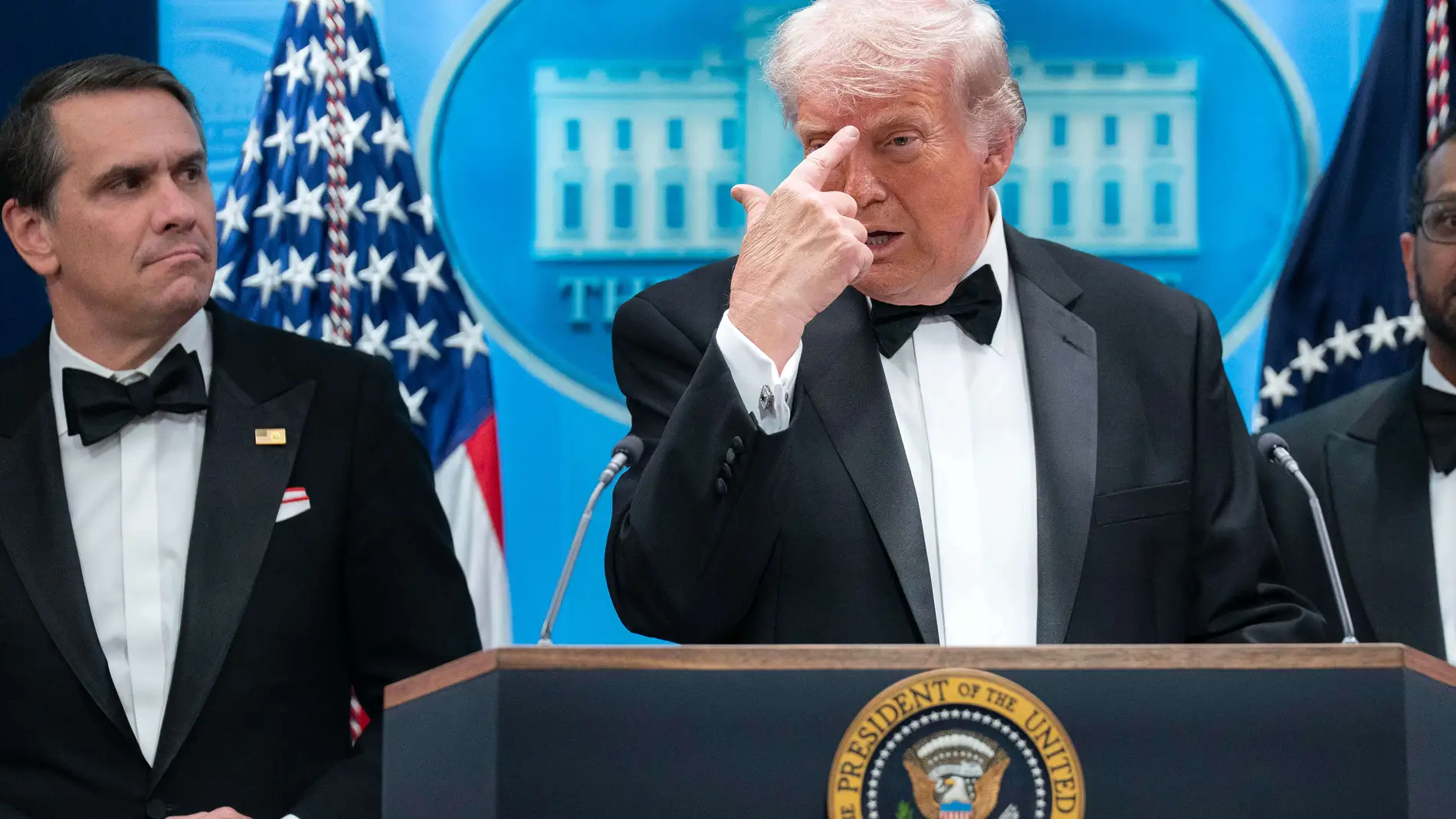 Chronology of the three assassination attempts on the president in two years