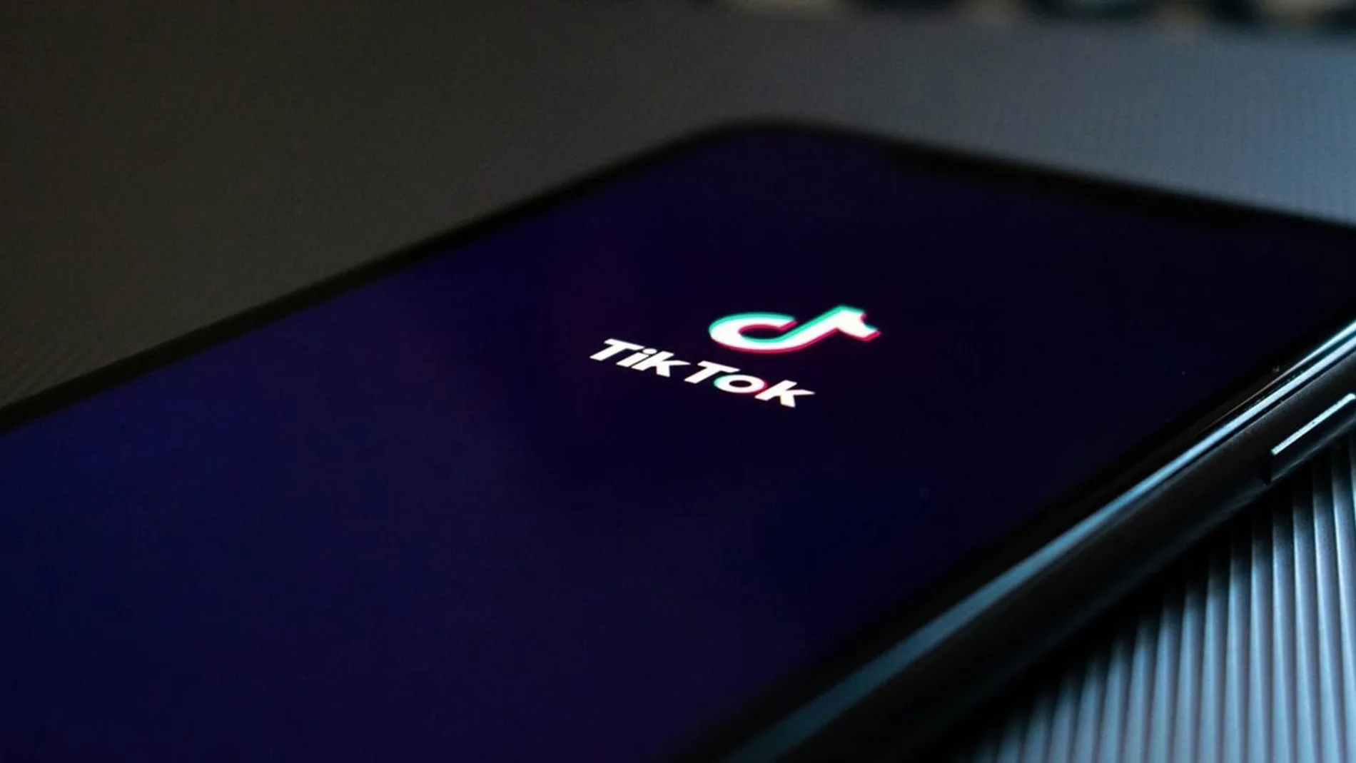 TikTok live streams record their first big drop