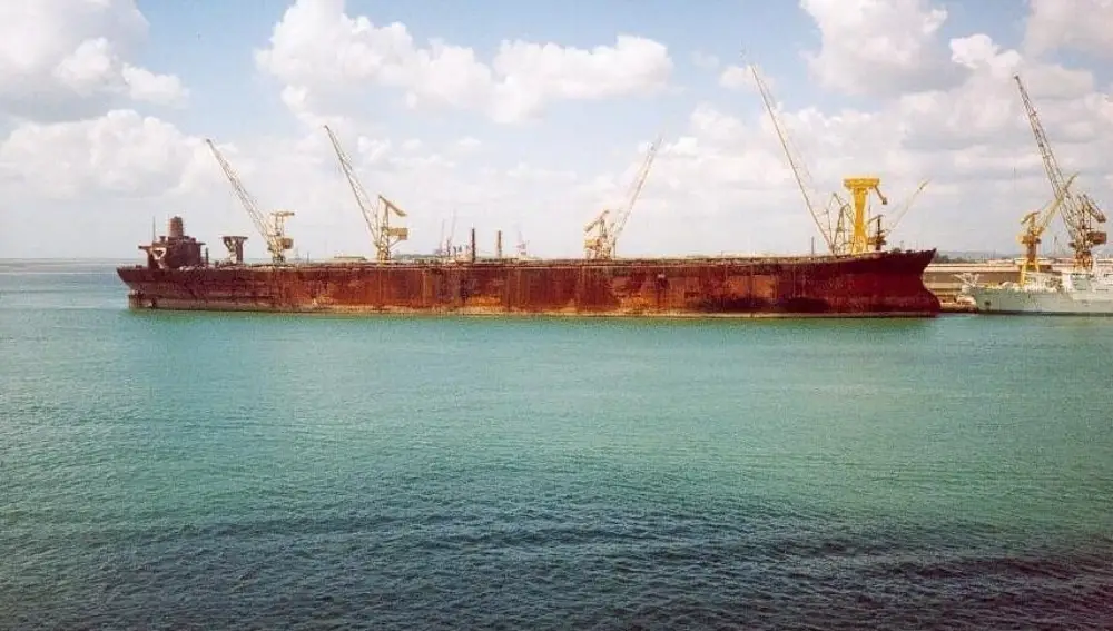 The Seawise Giant during repairs in Singapore on December 27, 1990.