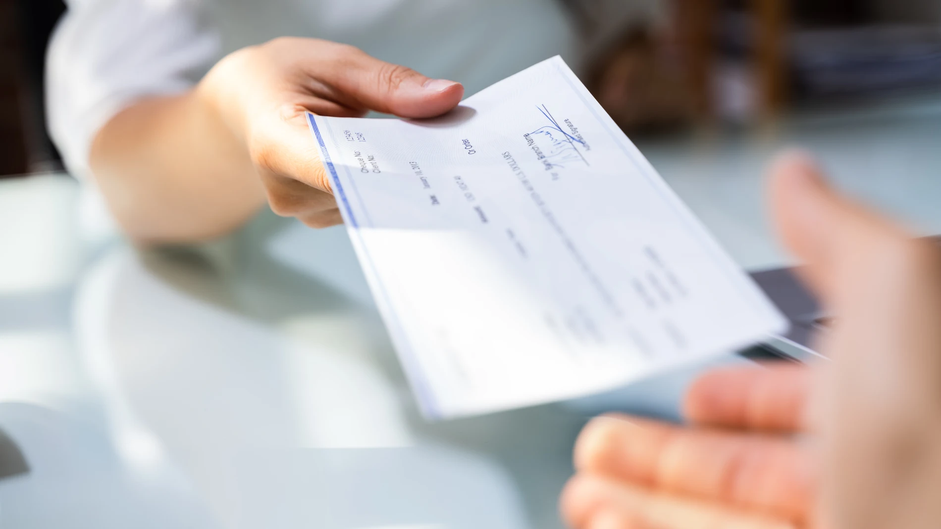 When are pensions collected in May 2026? Exact date for CaixaBank, Santander and BBVA