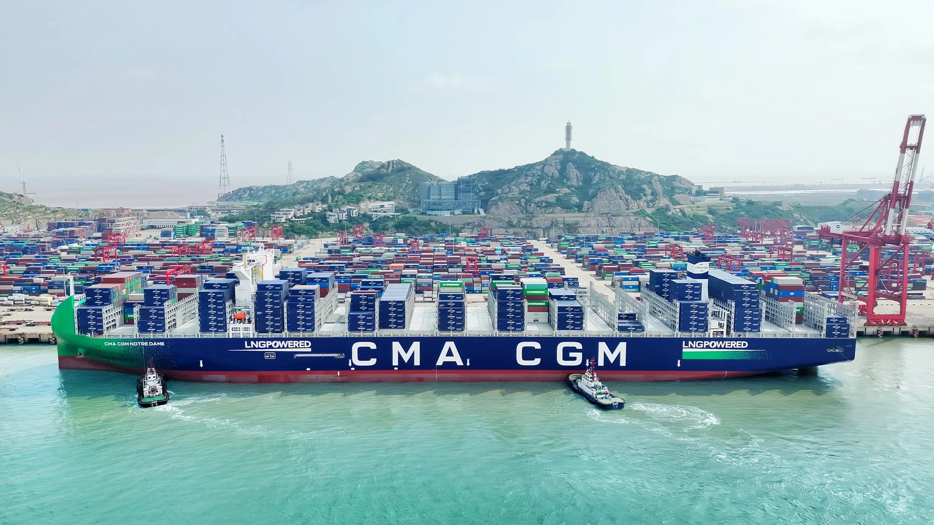 the French giant capable of transporting 24,000 containers