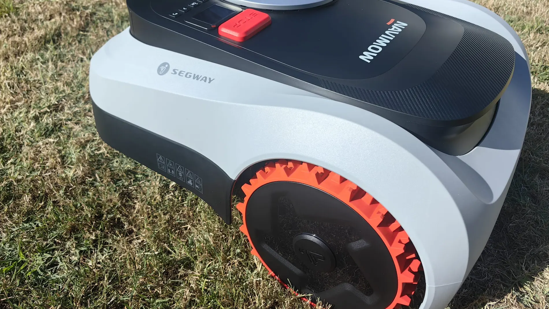 Sunday's gadget: Navimow i220 LiDAR, the lawnmower with the last name Segway