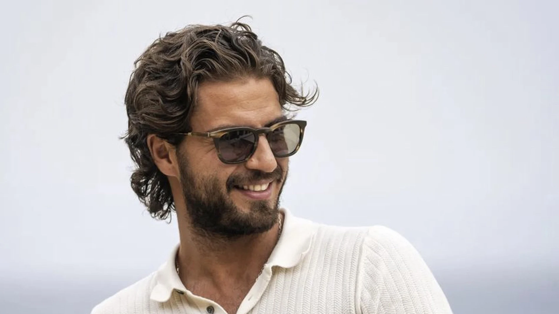 Maxi Iglesias, actor, on the 1.8 million penthouse he bought in Madrid: "Now I have less money in the bank because I have bought a house and we already know what the situation is like"