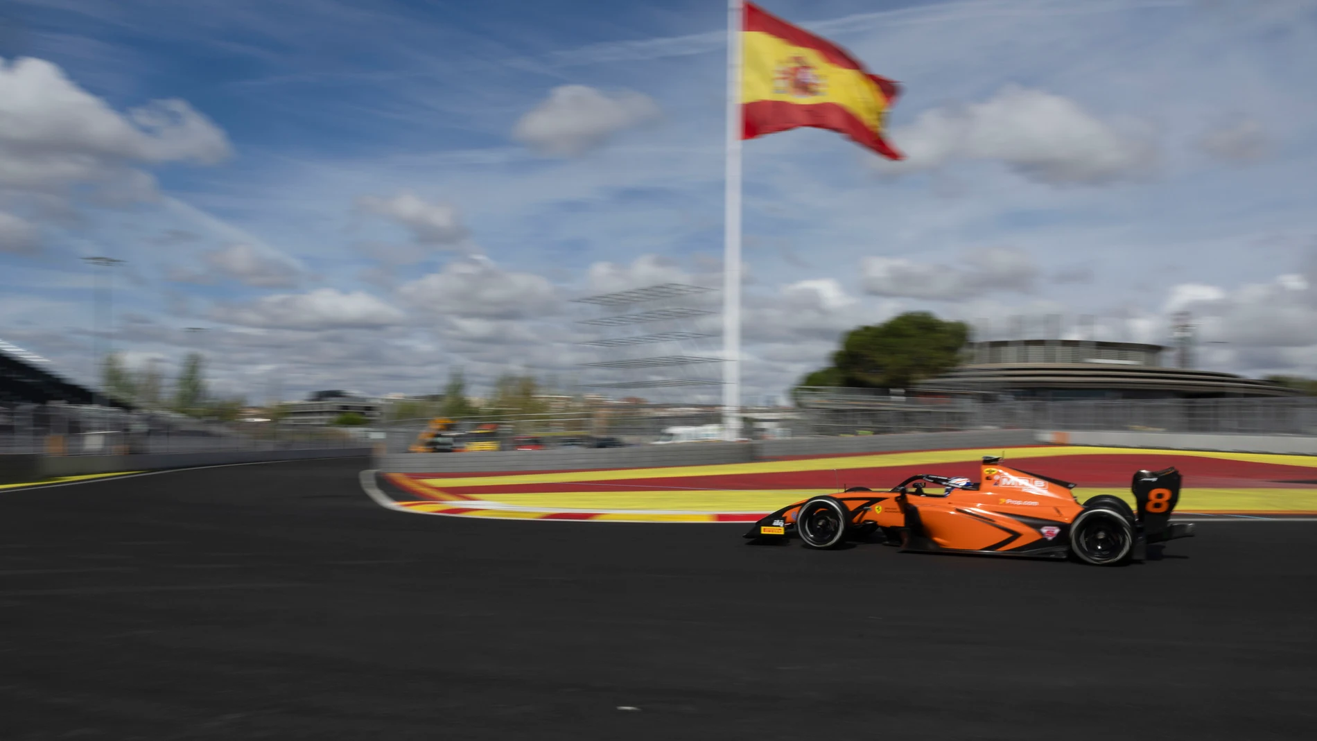 Parking to access the Madring circuit: where to park and how to get to the Formula 1 Grand Prix by public transport