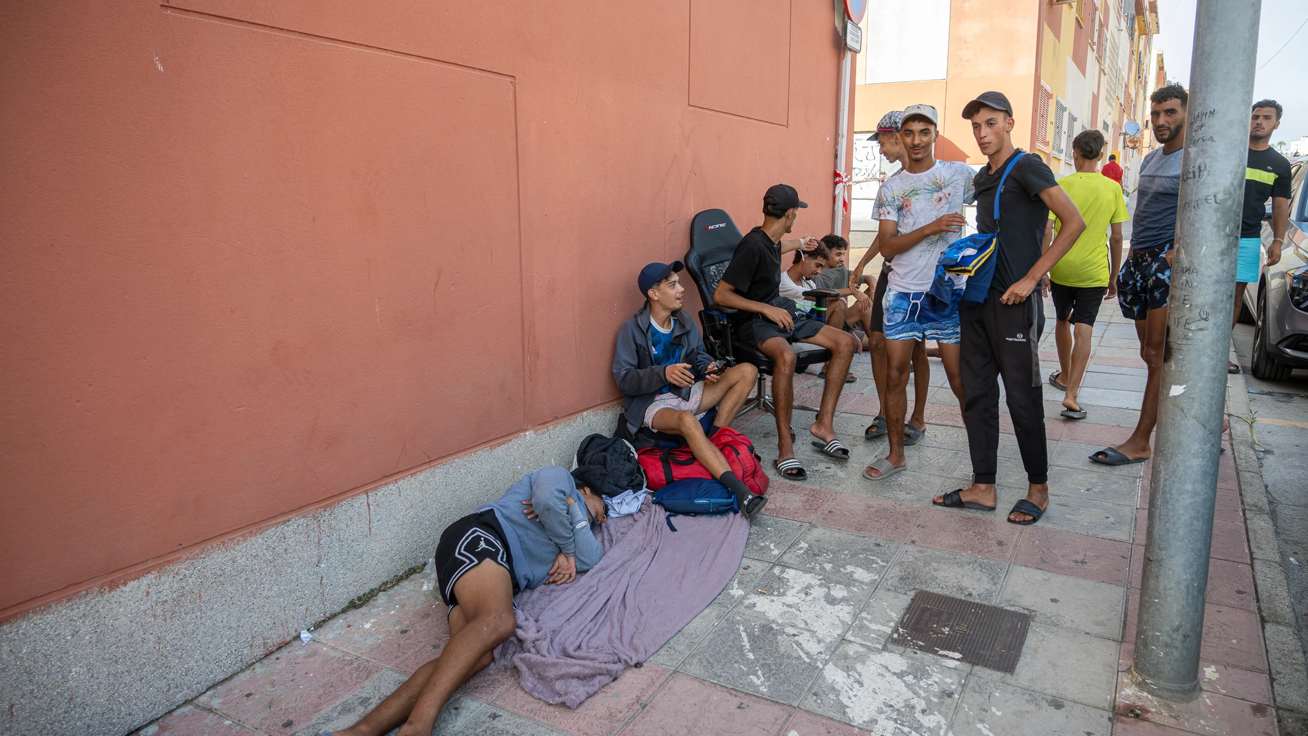 Sánchez accelerates the plan to wear down the King due to the Ceuta crisis
