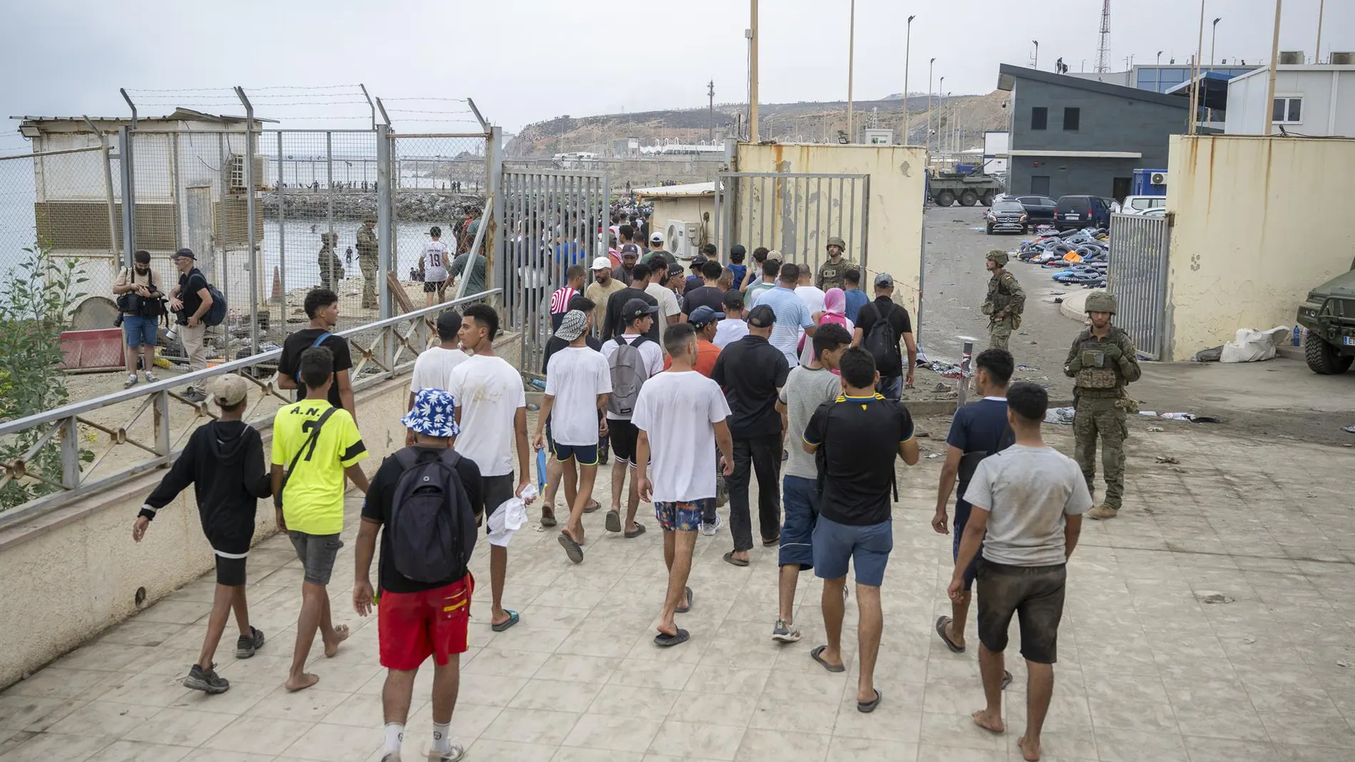 The contrasts of Ceuta, the captivating city: «This is an invader. There are very few of us here, we all know each other."