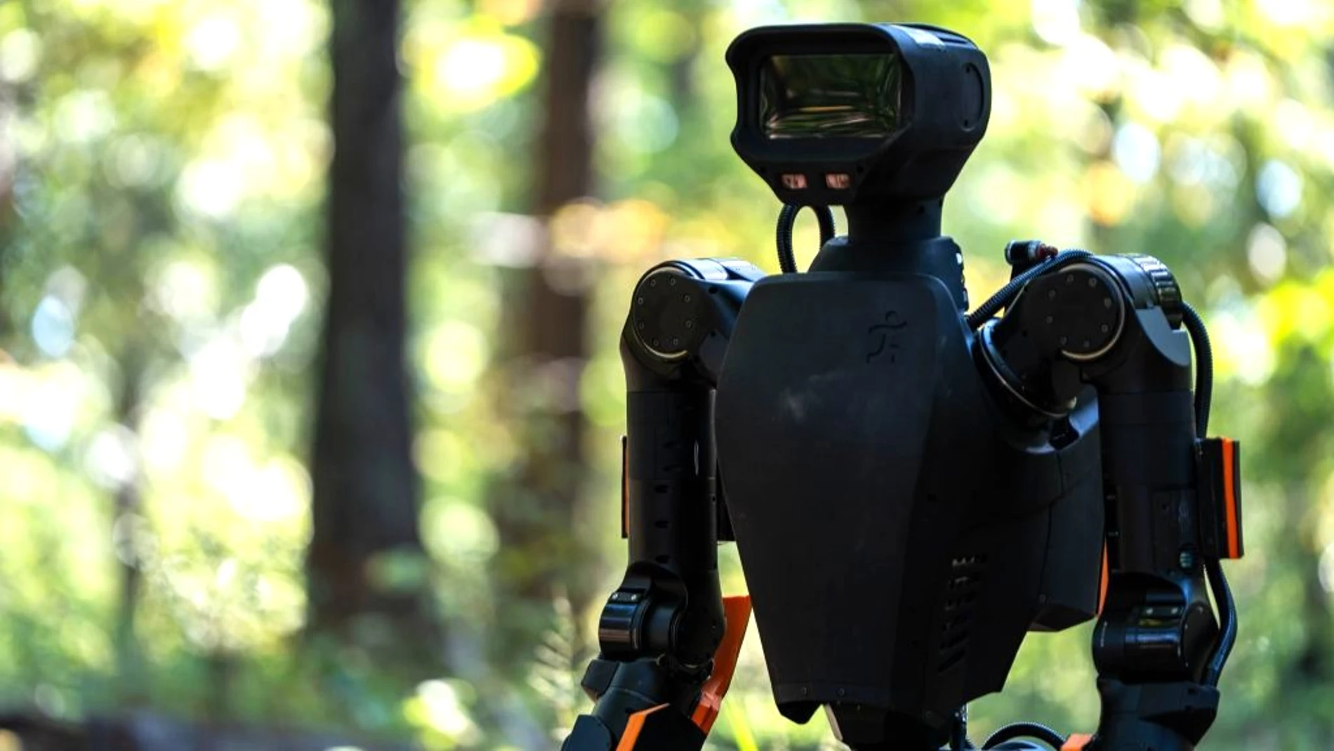 The US Army is betting on Alex, a humanoid robot with ballistic protection for dangerous missions