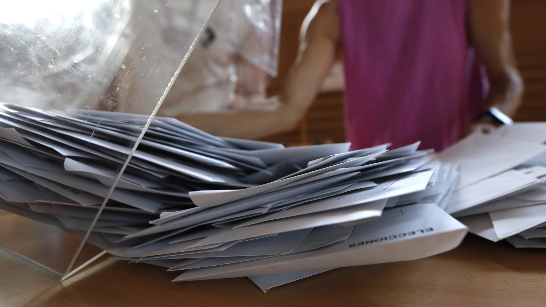 General elections of 29N: can foreigners residing in Spain vote?