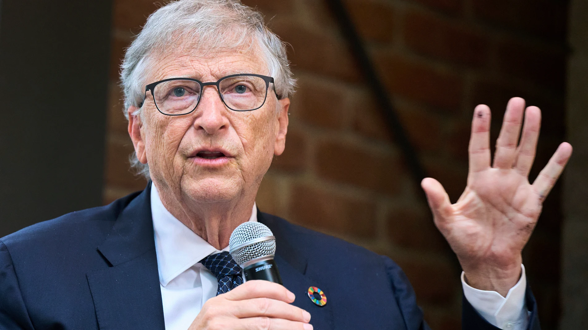 Microsoft co-founder Bill Gates: 'AI is the most dangerous weapon of all time'