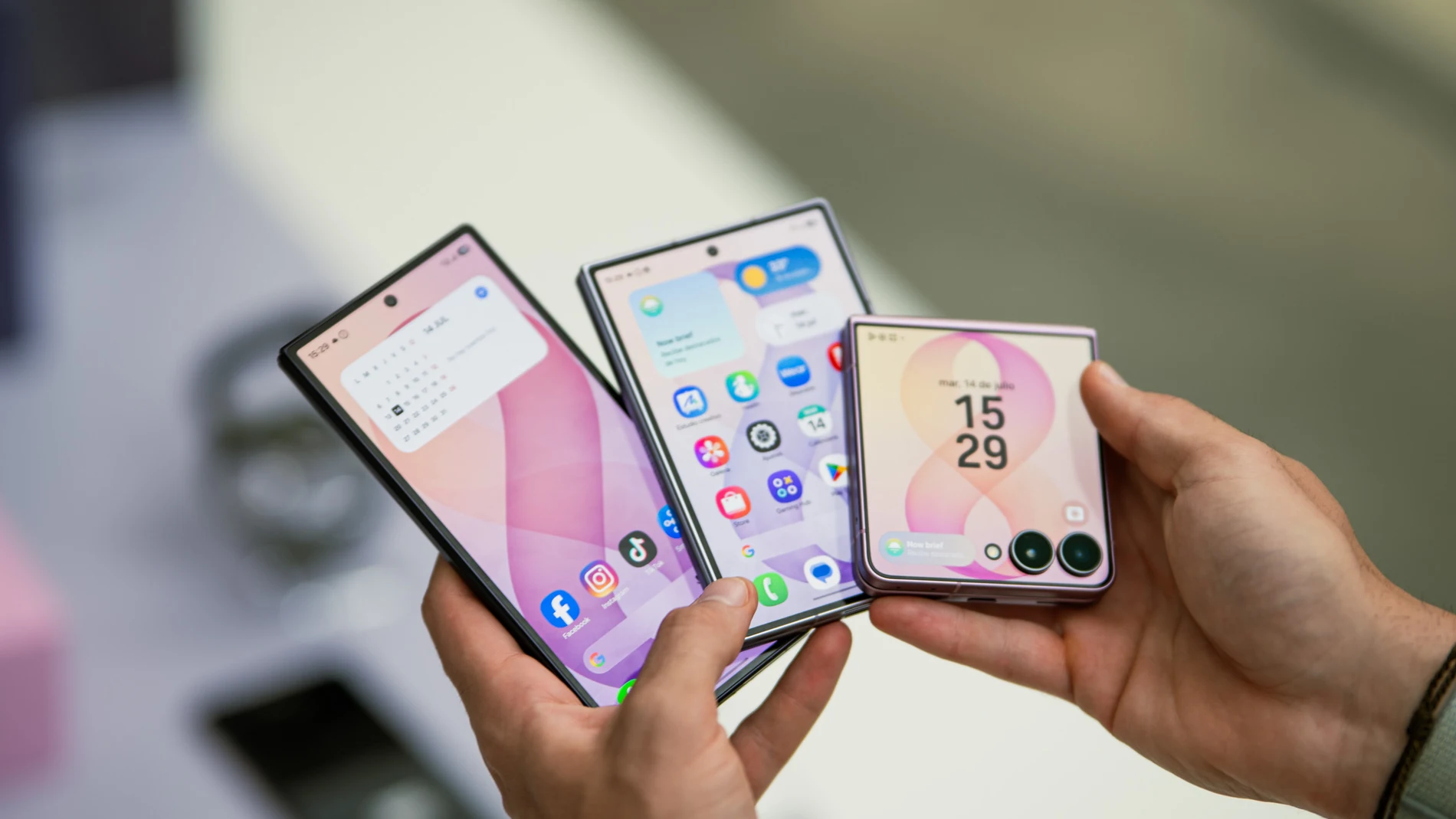 Samsung plans to reduce mobile production by up to 30% because it is no longer profitable to sell them