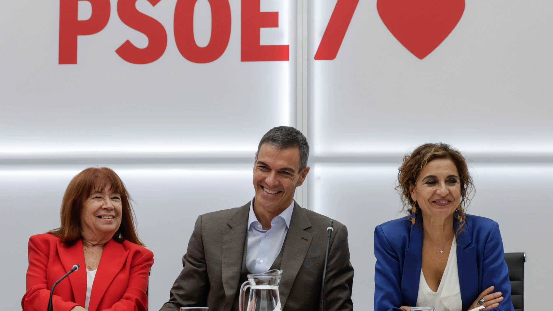 Sánchez's paradox: anticipates housing elections and condemns other vital reforms for the left